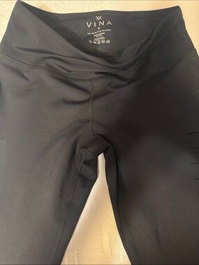 VINA Women's Black High-Rise Performance Leggings
